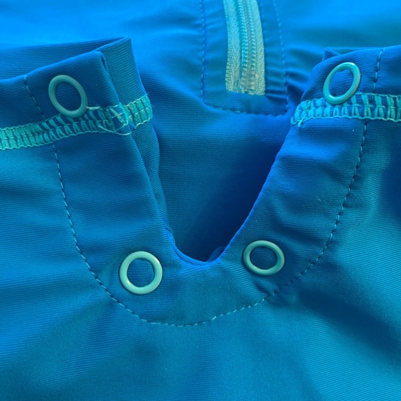 Baby Shark Hatley Boys Blue One Piece Rash Guard 3- 6 months - Picture 8 of 8